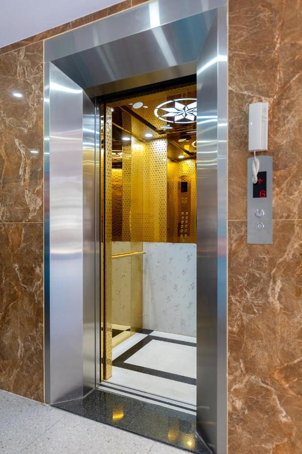 Gold Holiday Hotel Vung Tau Exterior photo